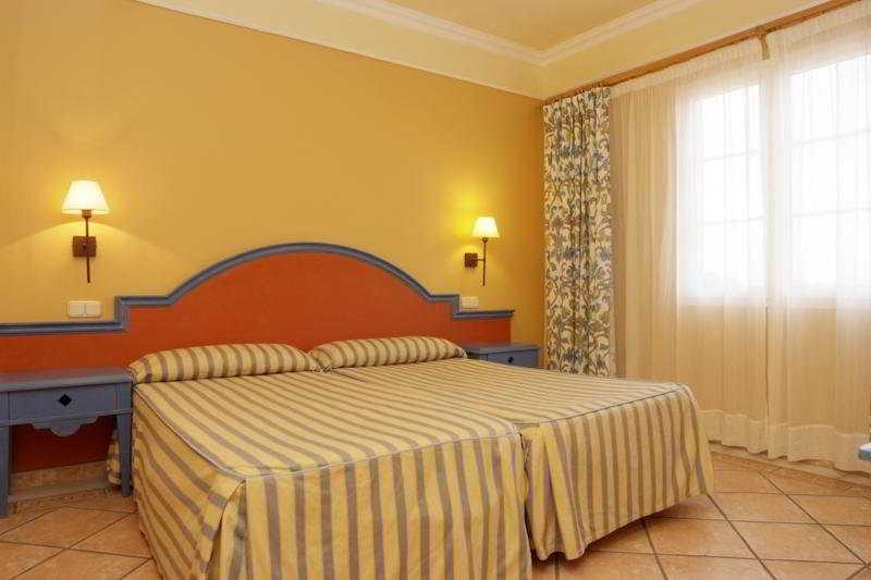 Grupotel Playa Club Son Xoriguer Rum bild