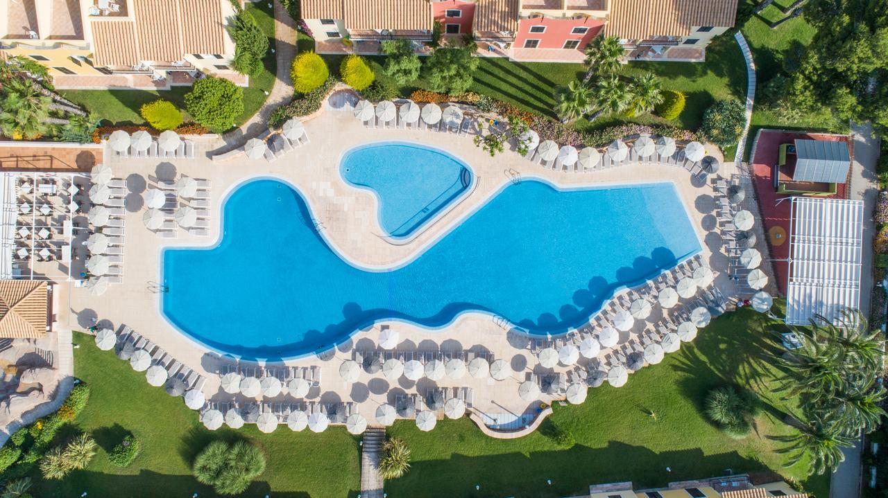 Grupotel Playa Club Son Xoriguer Exteriör bild